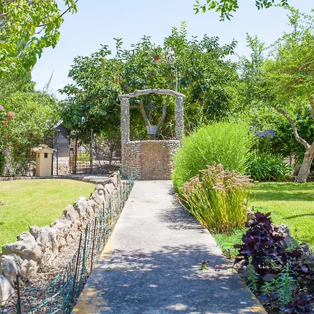 La Sort Llarga Villa *